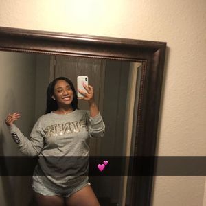 Meet your Posher, Terriona